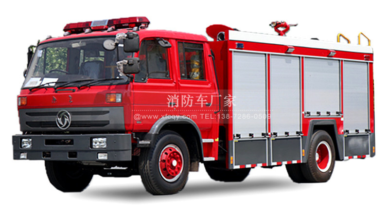 东风中型5.5吨水罐消防车图片